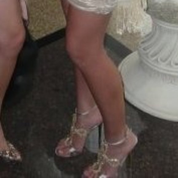 High heels BCBG Max Azria - Picture 3 of 3